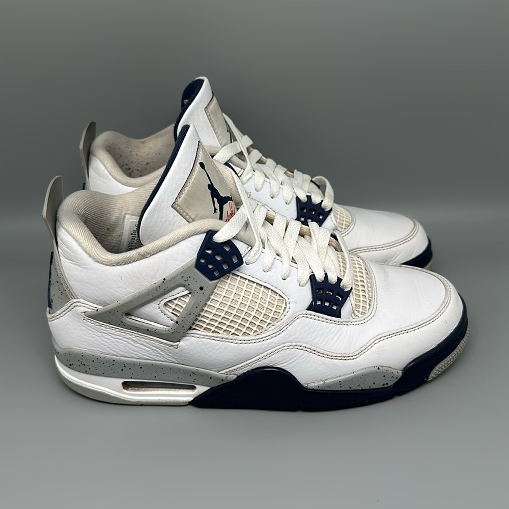 Jordan‎ 4 Retro Basketball Shoes DH6927-140 Men's Sz 8 / Women's Sz 9.5